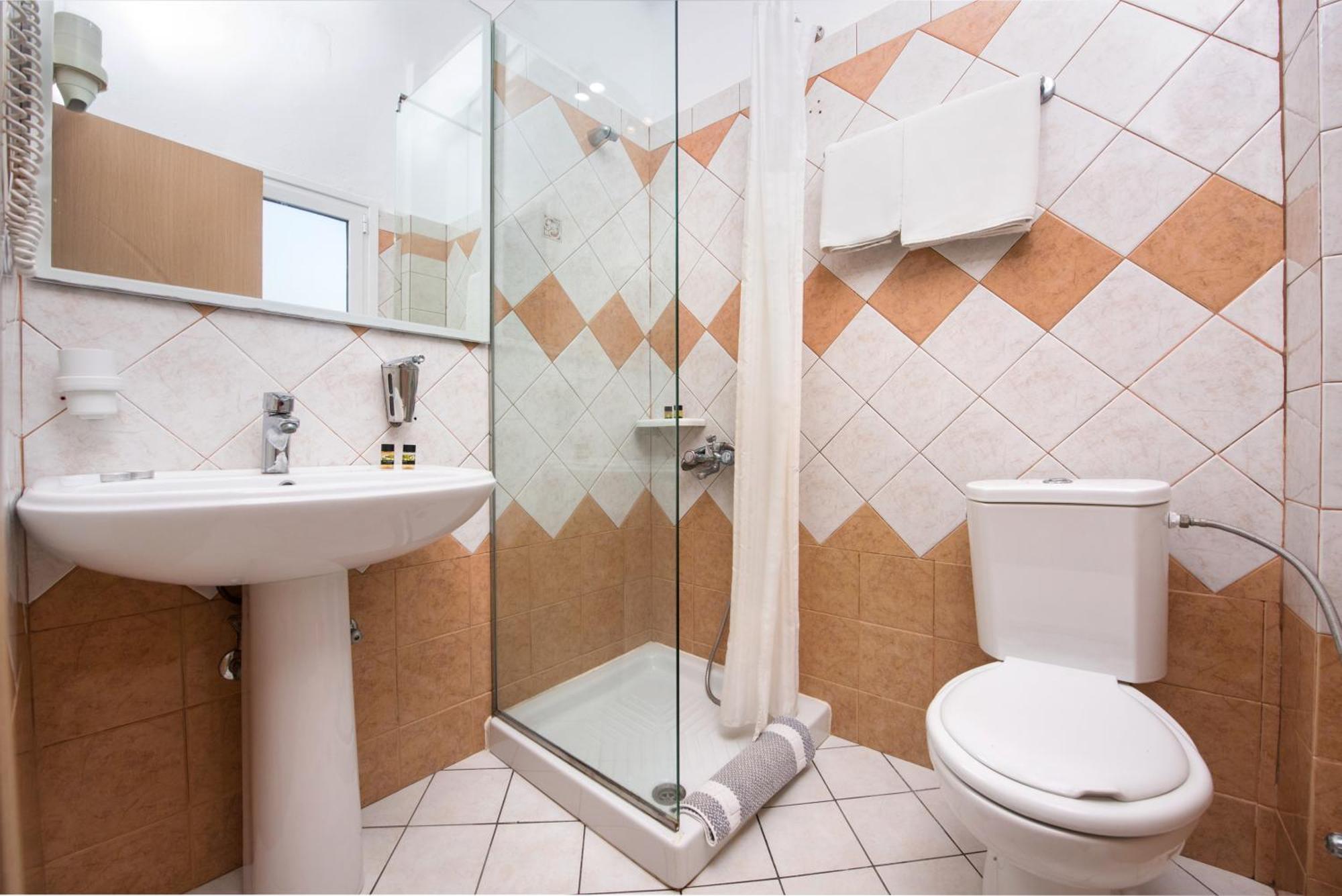 Kavos Plaza Hotel 외부 사진