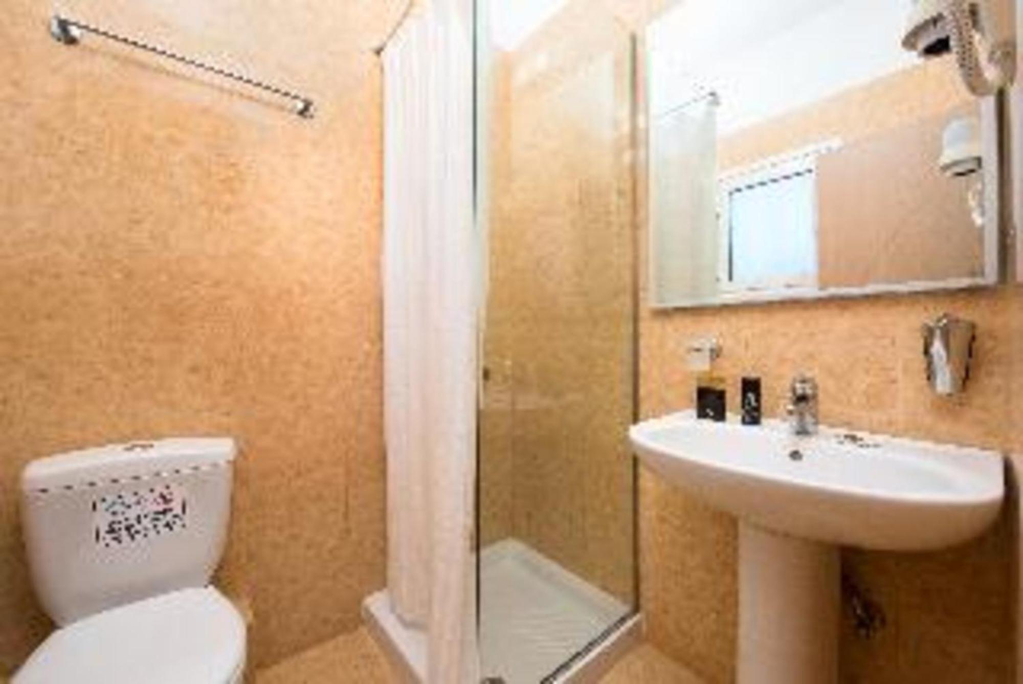 Kavos Plaza Hotel 외부 사진
