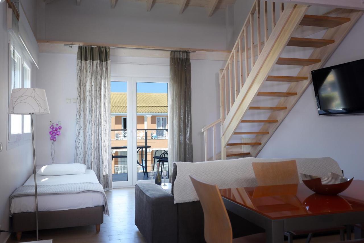 Kavos Plaza Hotel 외부 사진